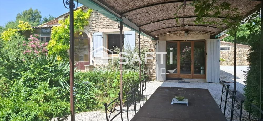 � vendre  Maison Gordes (84220)