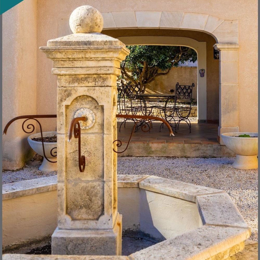 � vendre  Maison Gar�oult (83136)