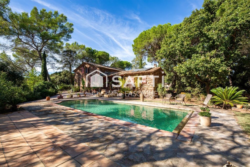 � vendre  Maison Roquebrune-sur-Argens (83520)