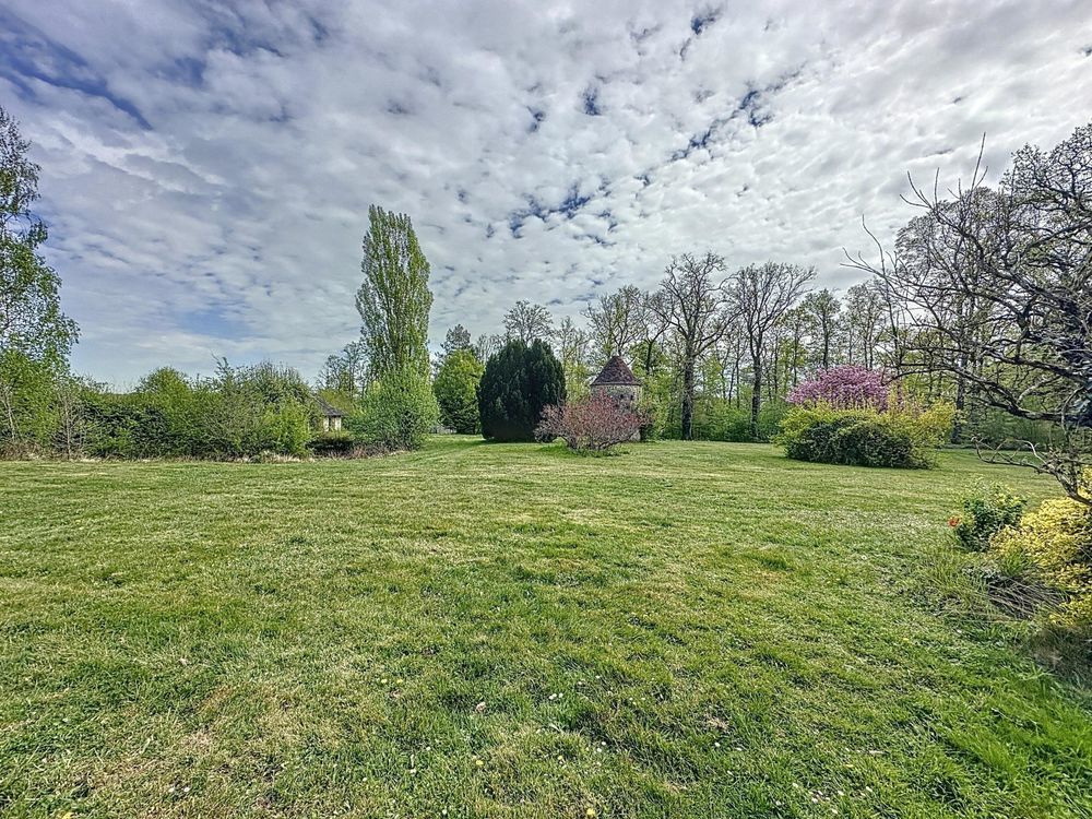 � vendre  Propri�t�/ch�teau Villeneuve-sur-Yonne (89500)