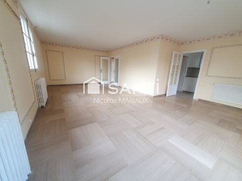   190 m� habitable plus 110 m� am�nageables. Maison - 7 pi�ce(s) - 303 m�