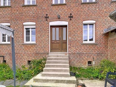   A 20 MN de Rethel Maison - 7 pi�ce(s) - 165 m�