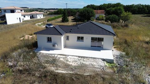   Maison plain pied avec garage- 24110 L�guillac-de-l'Auche Maison - 3 pi�ce(s) - 85 m�