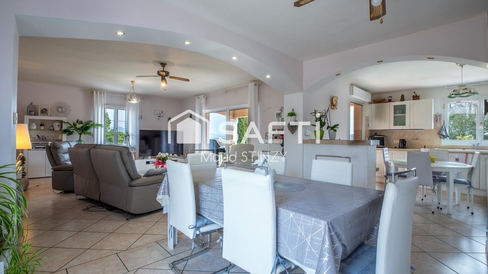 � vendre  Maison Roquebrune-sur-Argens (83520)