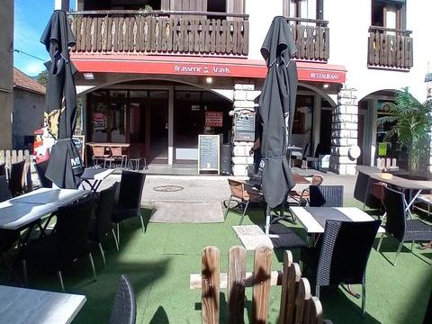 situ&eacute; en plein centre ville de Th&ocirc;nes 216667 74230 Thones