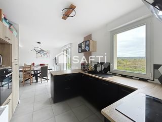  Maison � vendre 5 pi�ces 101 m�