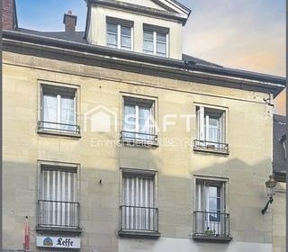  Immeuble � vendre 378 m�