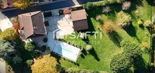  Maison � vendre 8 pi�ces 308 m�