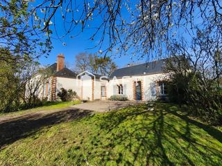  Maison � vendre 8 pi�ces 245 m�