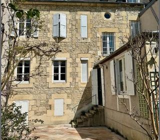  Maison � vendre 10 pi�ces 247 m�