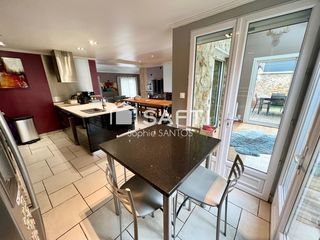  Maison � vendre 7 pi�ces 185 m�