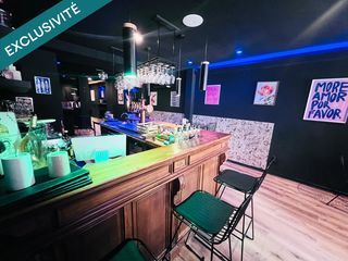  Immeuble � vendre 240 m�