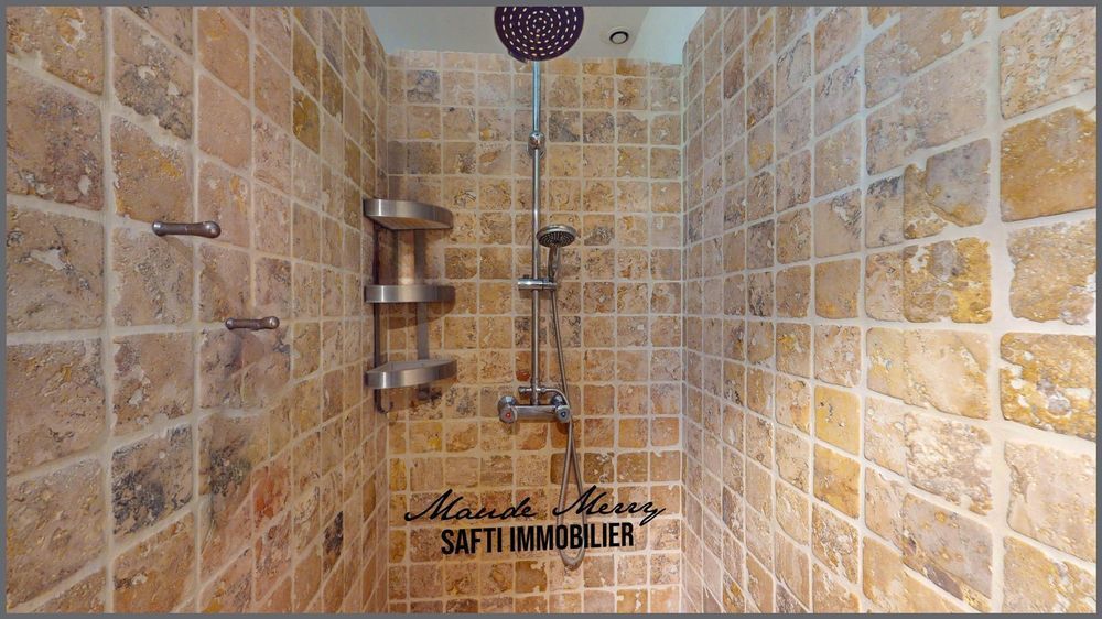 � vendre  Maison Besse-sur-Issole (83890)