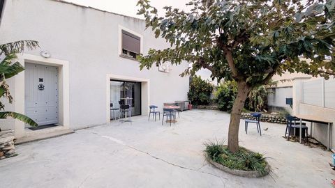   Maison familiale de 159 m� - 4 chambres - Jardin -Terrasse -Garage Maison - 7 pi�ce(s) - 159 m�