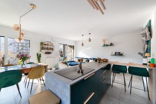  Appartement � vendre 4 pi�ces 84 m�