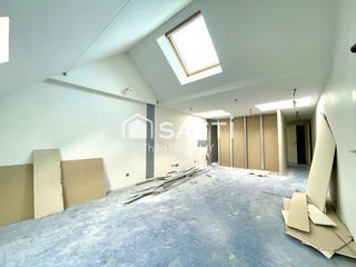  Immeuble � vendre 240 m�