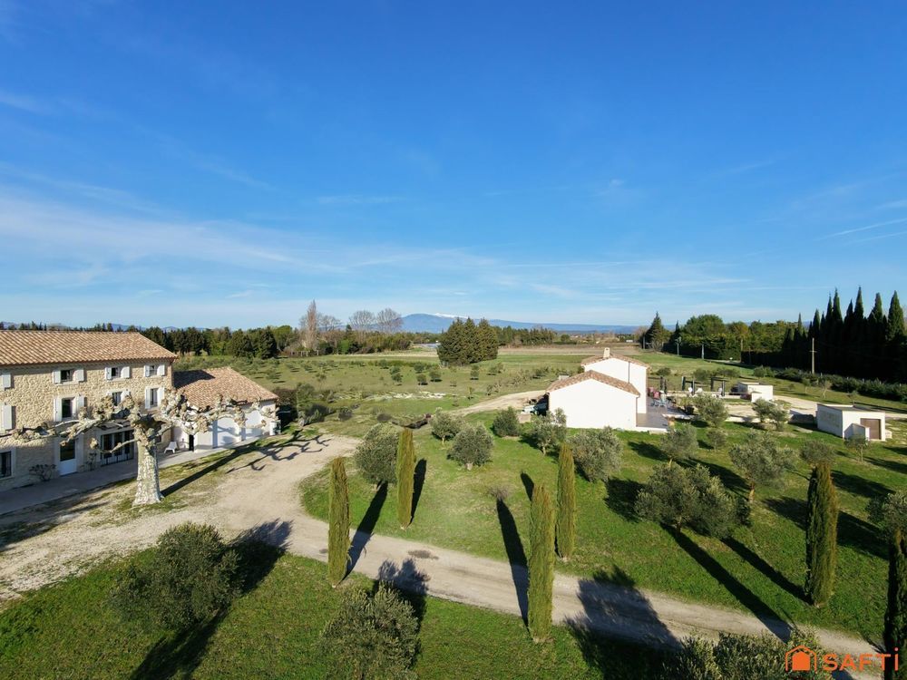 � vendre  Maison Pernes-les-Fontaines (84210)