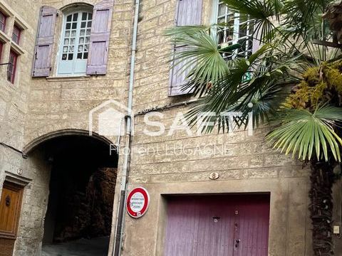  maison avec �choppe, au centre de P�zenas Maison - 4 pi�ce(s) - 100 m�