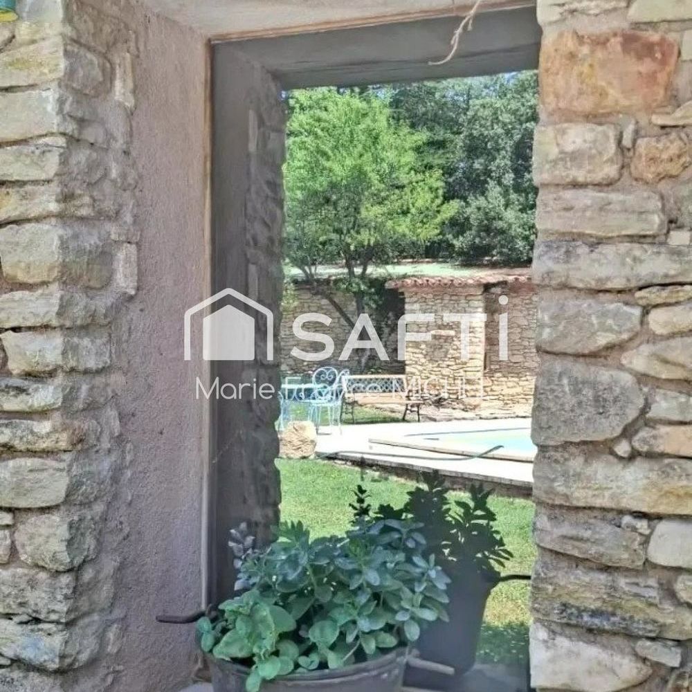 � vendre  Maison Gordes (84220)