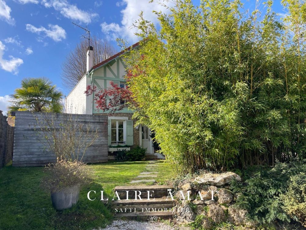 � vendre  Maison Montfort-l'Amaury (78490)