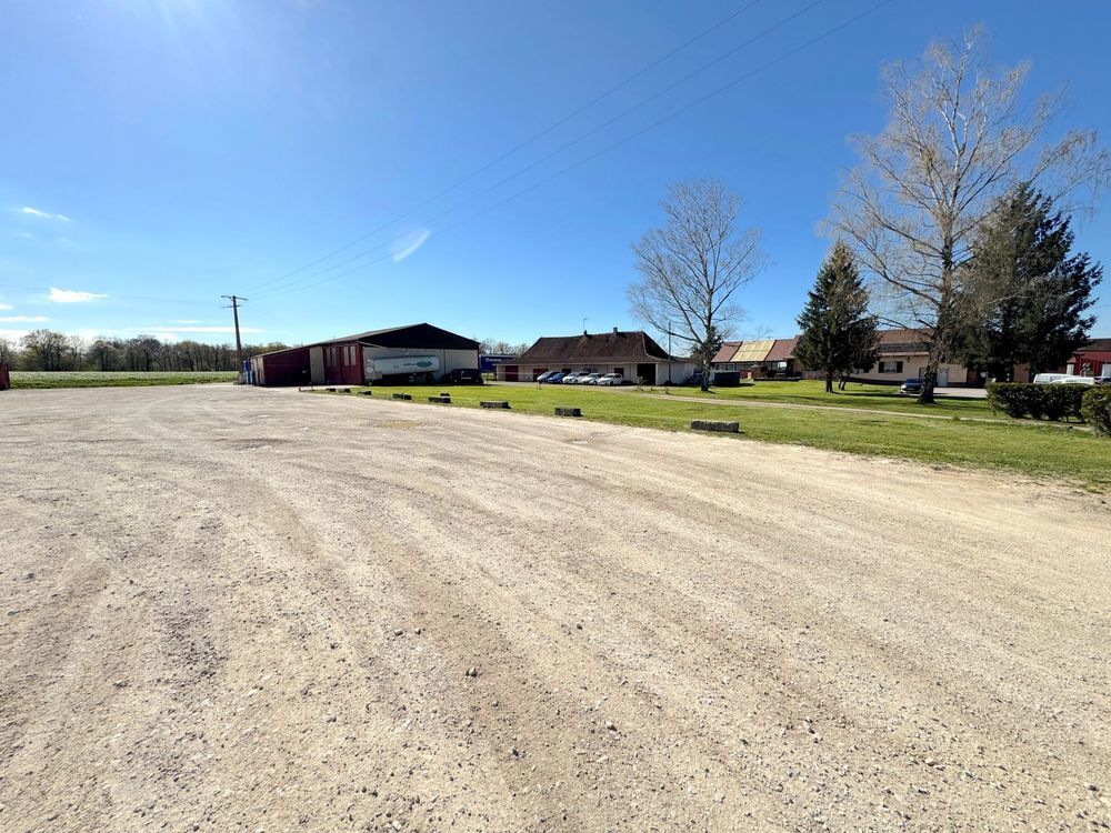 � vendre  Maison Cousance (39190)