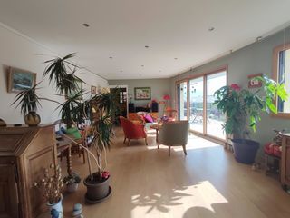  Maison � vendre 8 pi�ces 242 m�