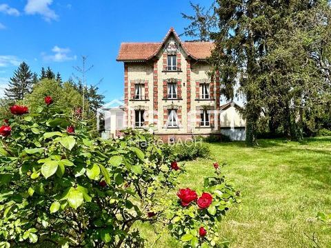   Maison de ma�tre Maison - 9 pi�ce(s) - 195 m�