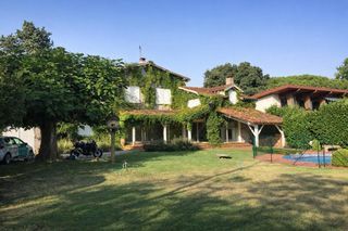  Maison � vendre 6 pi�ces 219 m�