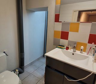  Immeuble � vendre 151 m�