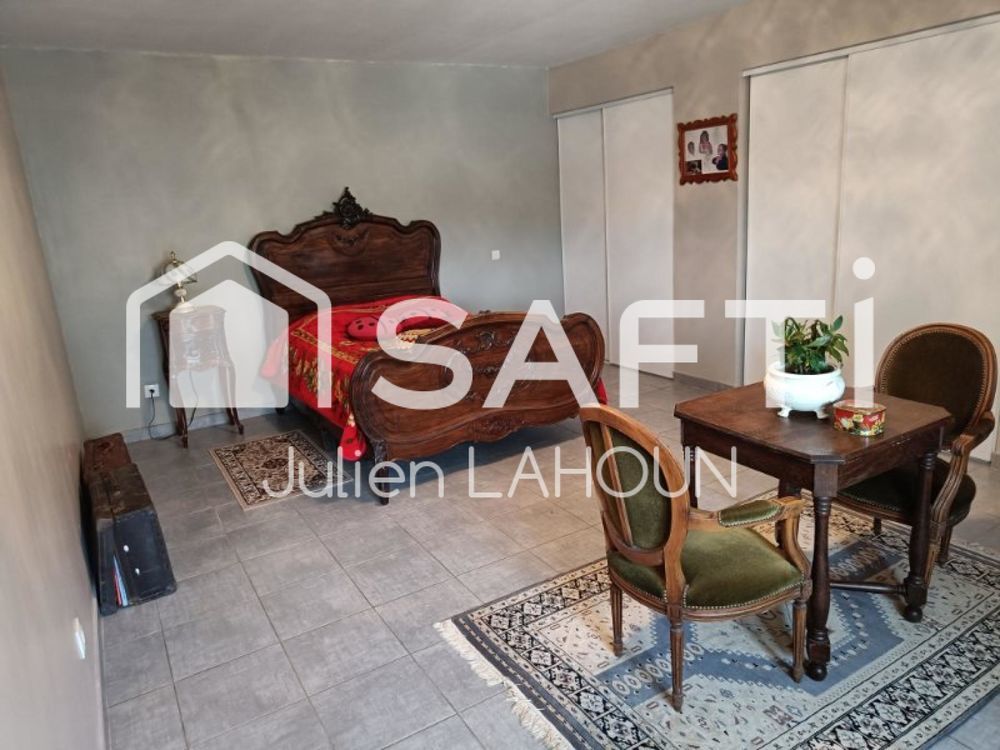 � vendre  Maison Villefagnan (16240)