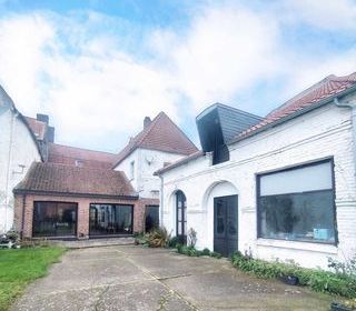  Maison � vendre 10 pi�ces 320 m�