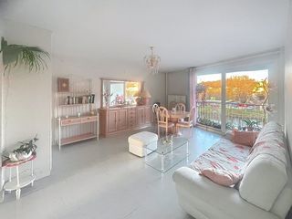  Appartement � vendre 3 pi�ces 77 m�