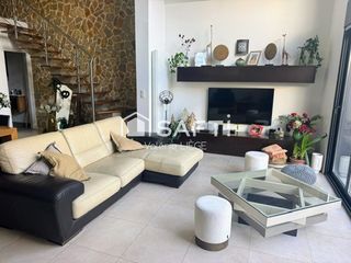  Maison � vendre 5 pi�ces 112 m�