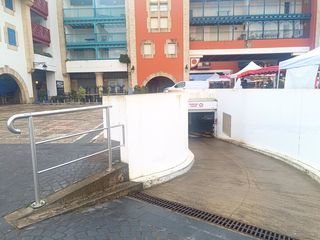  Parking / Garage � vendre 