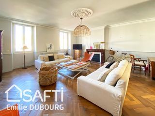  Maison � vendre 4 pi�ces 180 m�