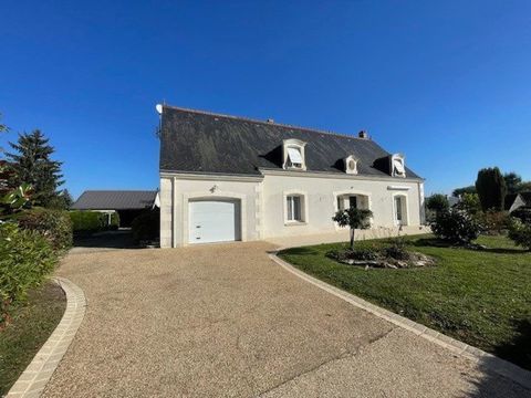   Belle demeure d'environ 185 m� au coeur du village Maison - 7 pi�ce(s) - 185 m�