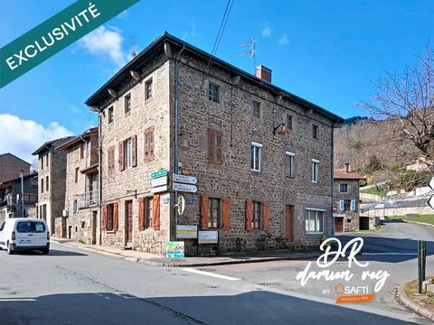   Maison de ville id�ale grande famille ou investisseurs. Maison - 15 + pi�ce(s) - 228 m�