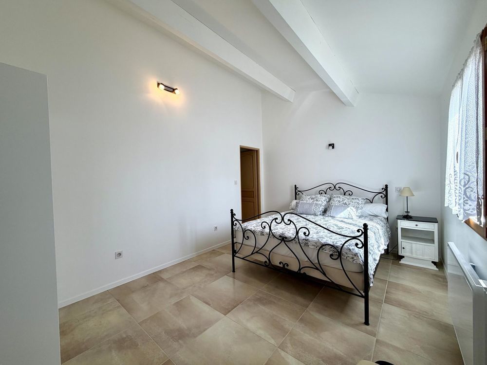 � vendre  Maison Simiane-Collongue (13109)