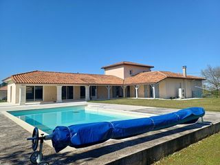  Maison � vendre 7 pi�ces 234 m�