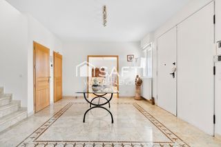  Maison � vendre 6 pi�ces 238 m�