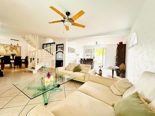  Maison � vendre 7 pi�ces 195 m�