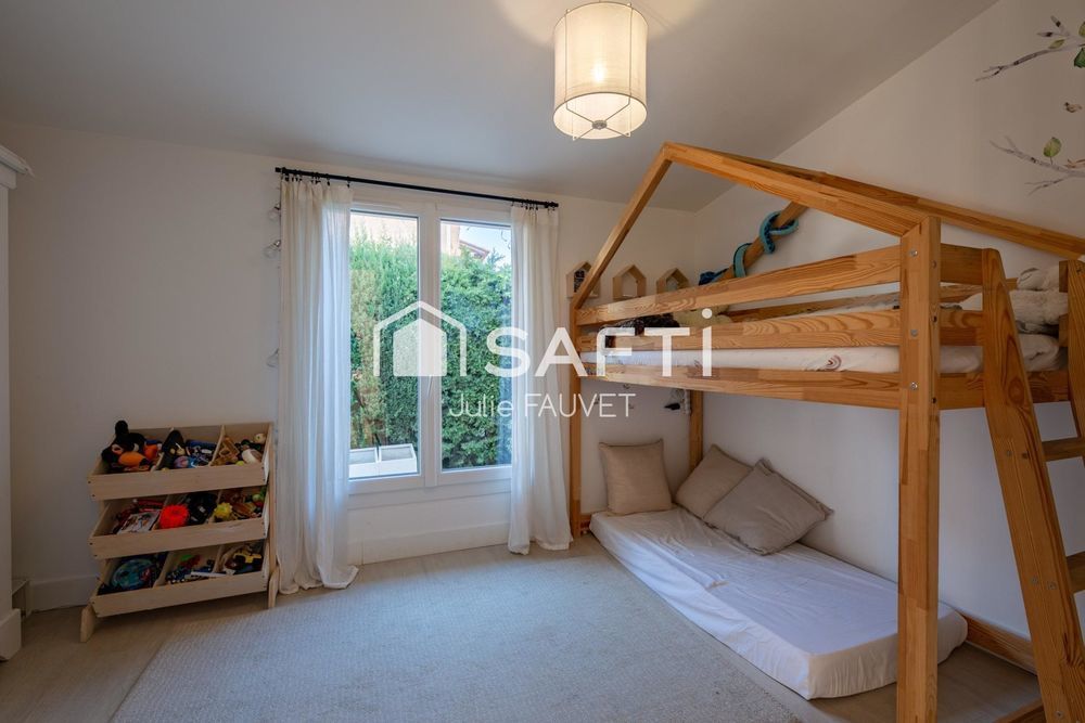 � vendre  Maison Saint-Rapha�l (83700)