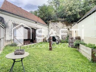  Maison � vendre 7 pi�ces 203 m�