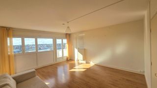  Appartement � vendre 4 pi�ces 99 m�