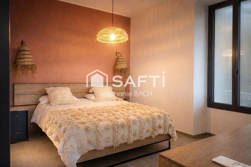 � vendre  Maison Saint-Cyr-sur-Mer (83270)