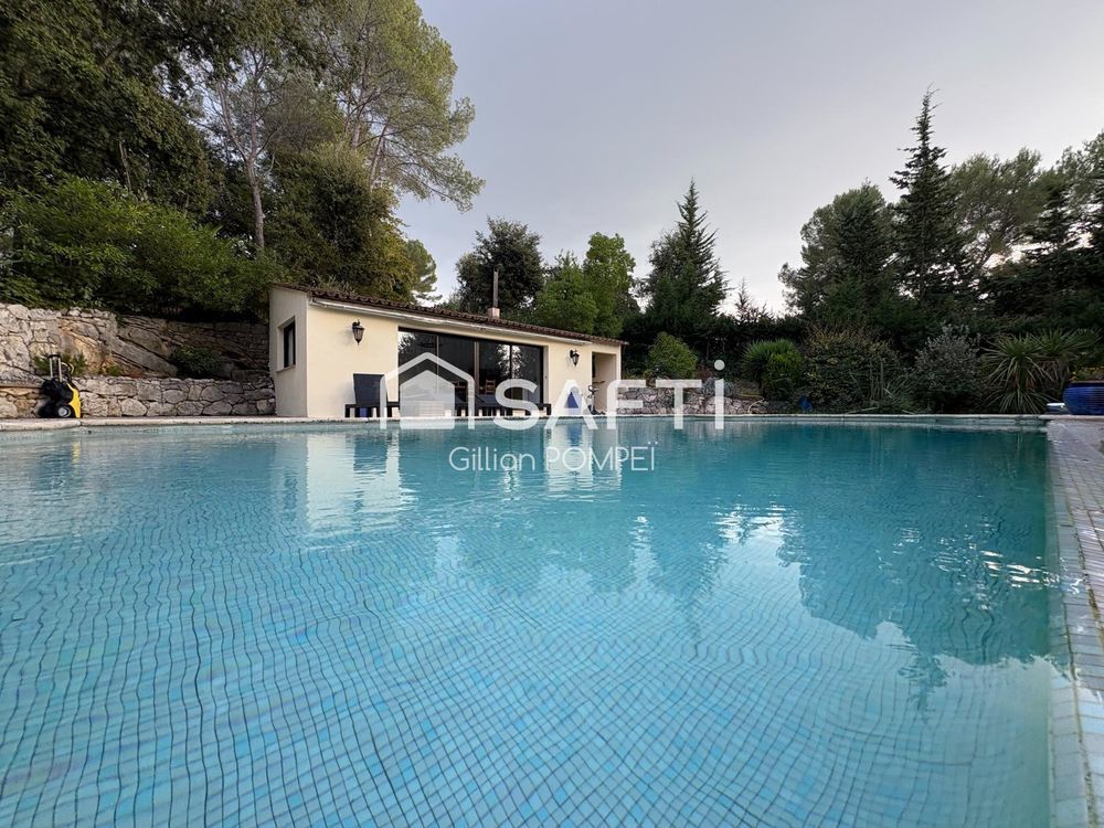 � vendre  Maison La Colle-sur-Loup (06480)