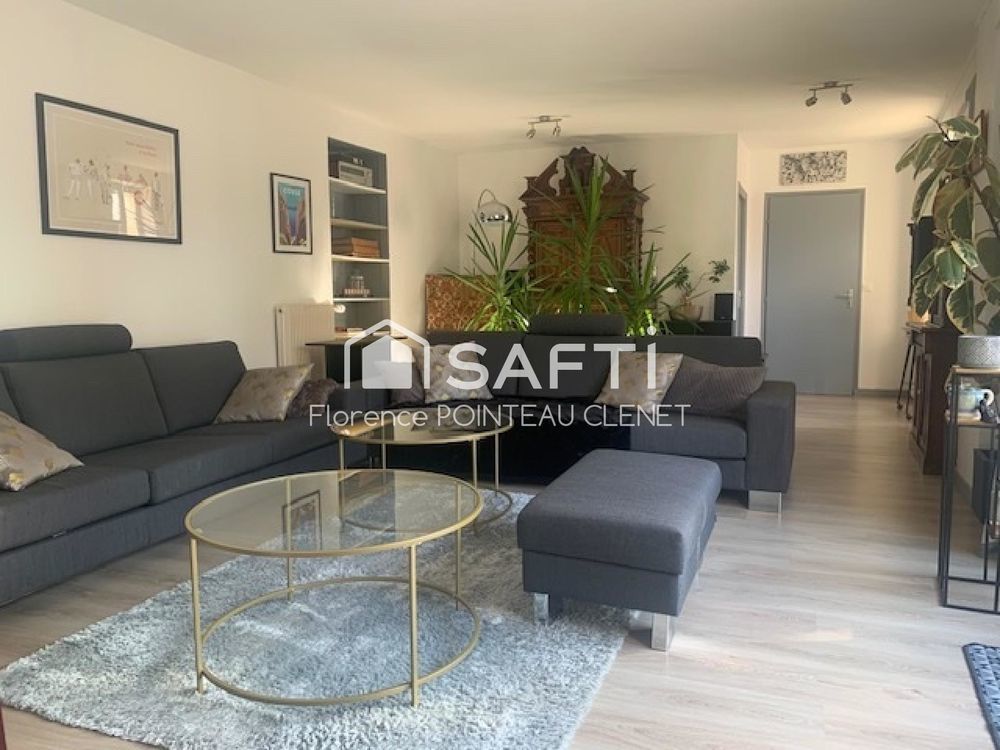 � vendre  Maison Les Ponts-de-C� (49130)