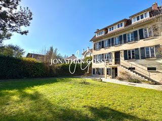  Maison � vendre 10 pi�ces 208 m�