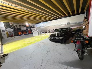  Immeuble � vendre 320 m�