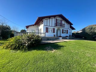  Maison � vendre 6 pi�ces 200 m�